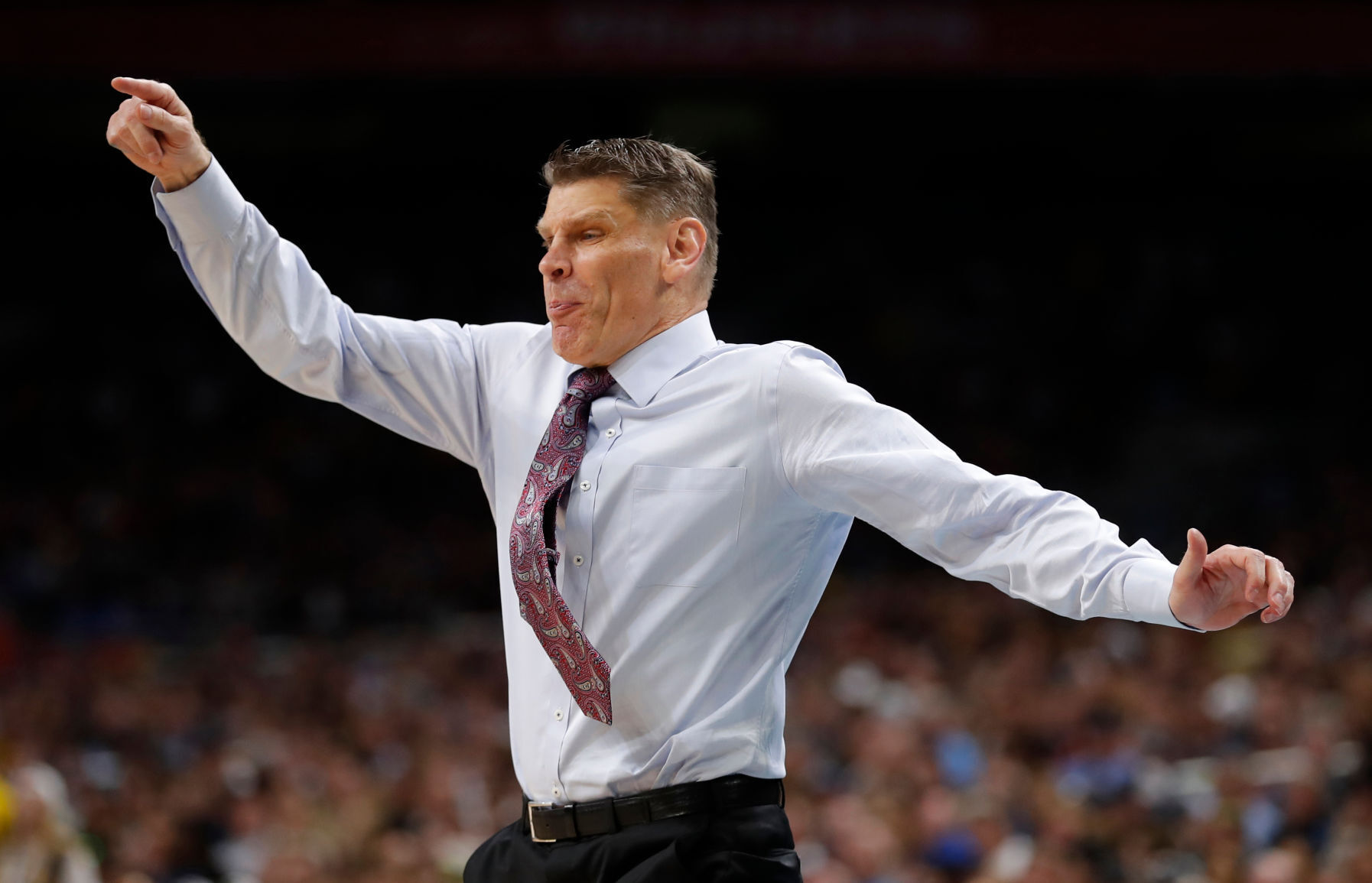 Final Four Loyola Michigan Basketball